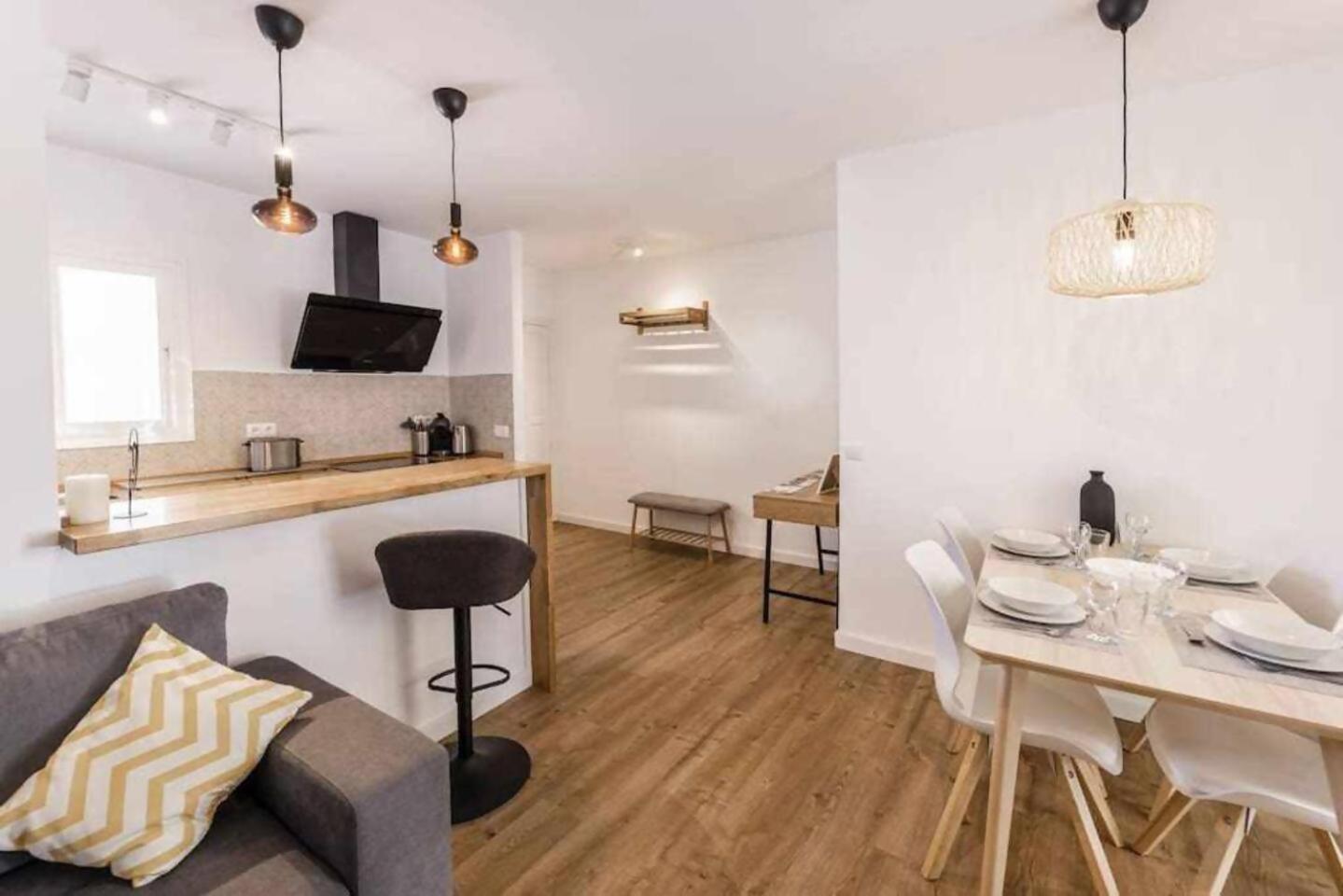 Precioso Apartamento En El Centro De נרחה מראה חיצוני תמונה